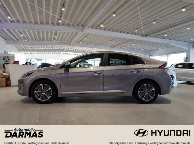 Hyundai Ioniq Hybrid Plug-in Style