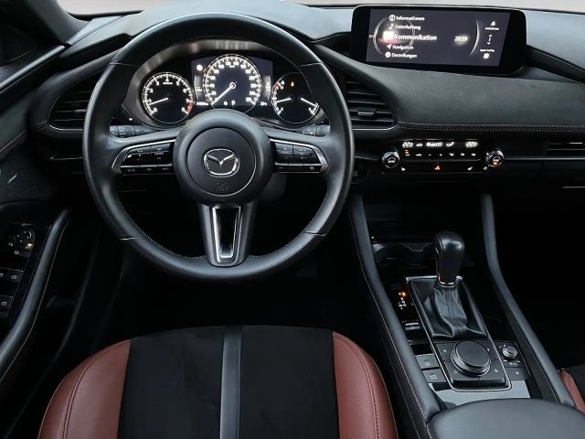 Mazda 3 5HB 2.0L G122 6AT 2WD NAGISA