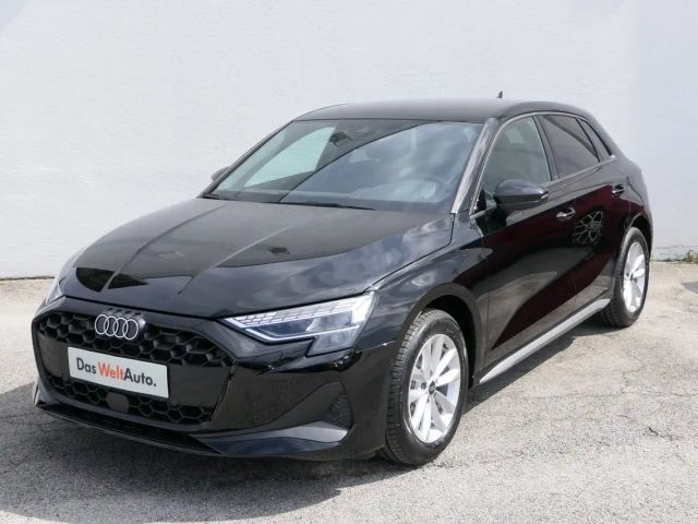 Audi A3 30 TFSI Sedan