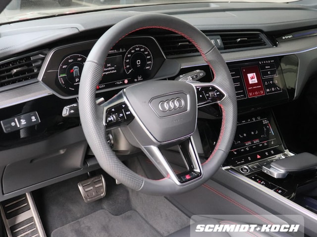 Audi Q8 e-tron 55 Quattro S-Line