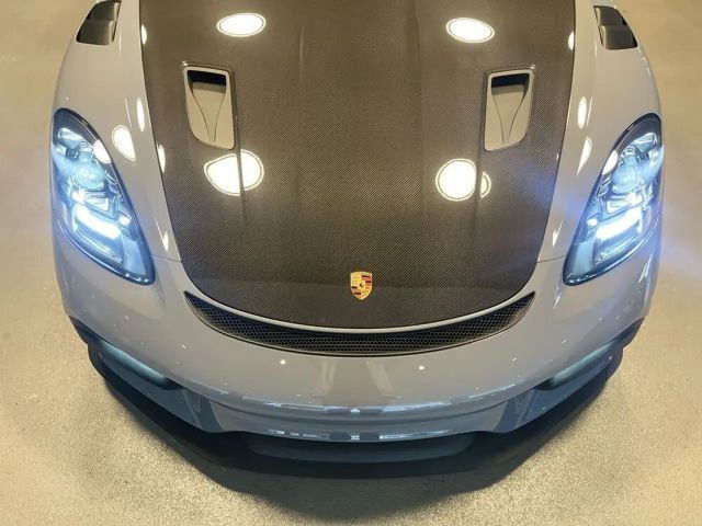 Porsche Cayman Coupé RS