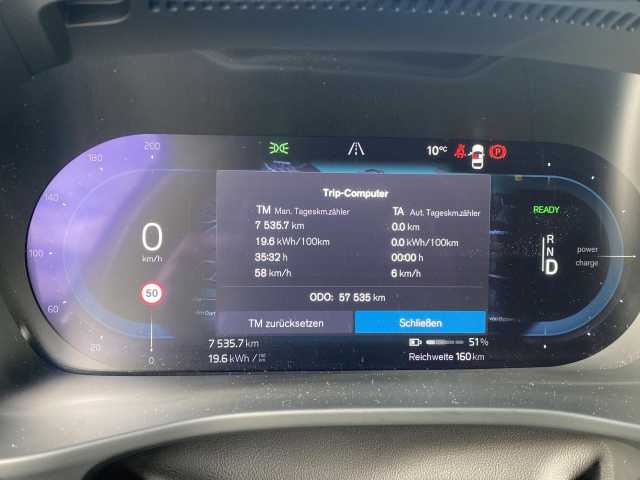 Volvo XC40 XC40 Navi LED Klima Standhzg Einparkhilfe el. Fenster