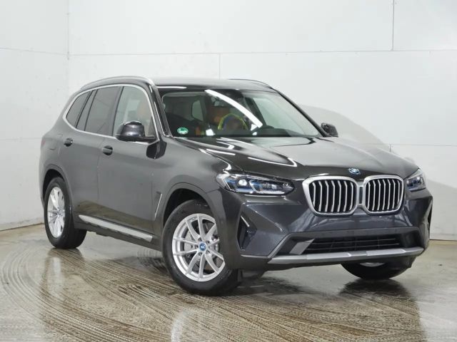 BMW X3 xDrive30e