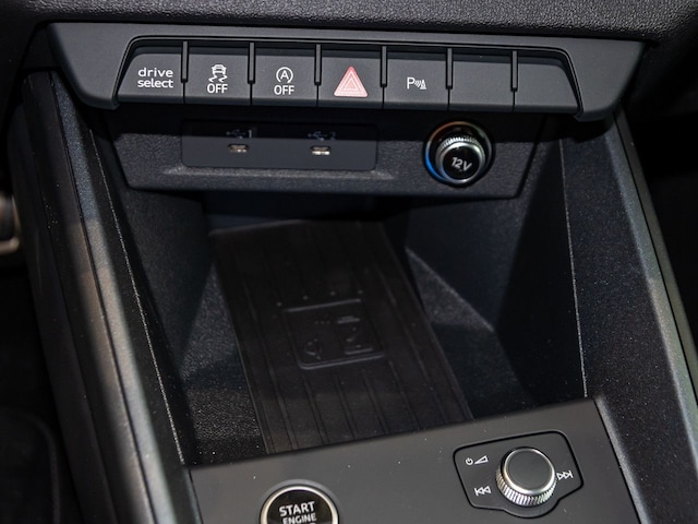 Audi A1 30 TFSI Allstreet S-Tronic