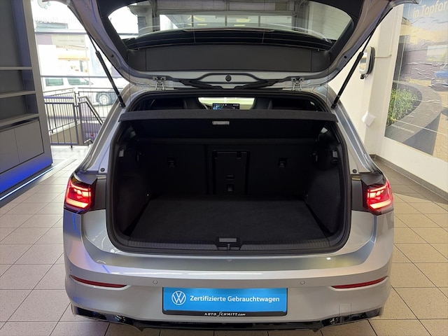 Volkswagen Golf 1.5 eTSI DSG R-Line