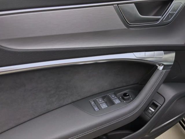 Audi S6 Avant Quattro