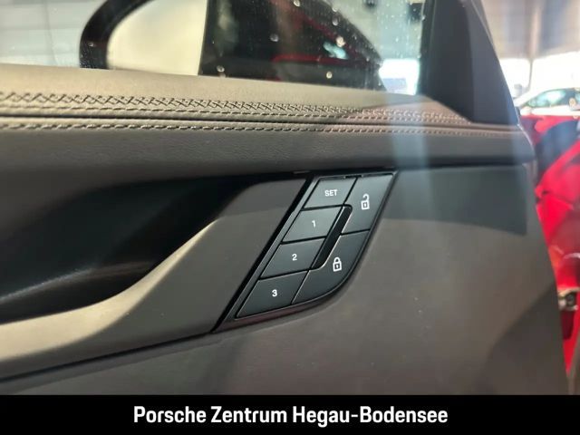 Porsche 992 4 Carrera Coupé GTS