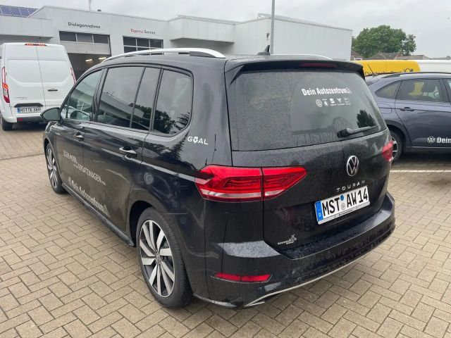 Volkswagen Touran 1.5 TSI DSG