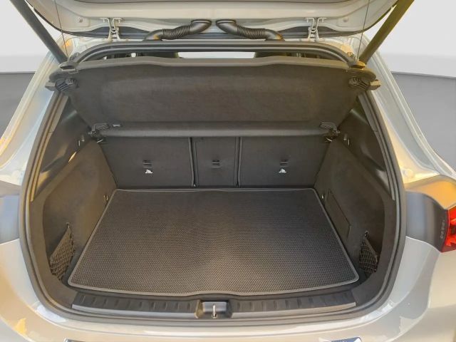 Mercedes-Benz GLA 200 AMG Line