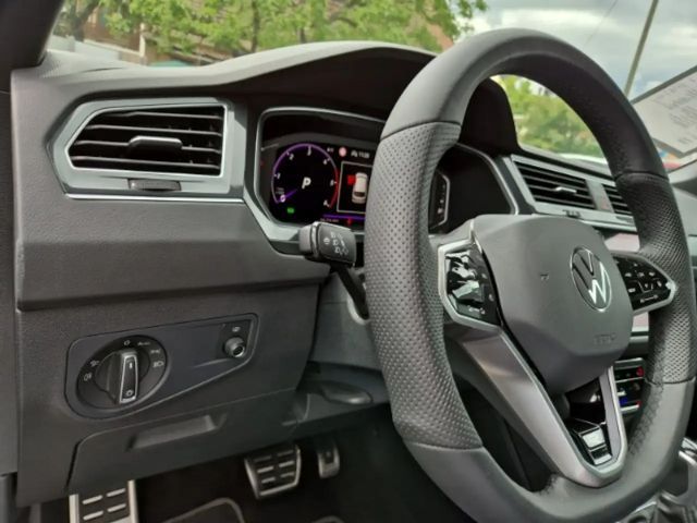 Volkswagen Tiguan 4Motion DSG R-Line