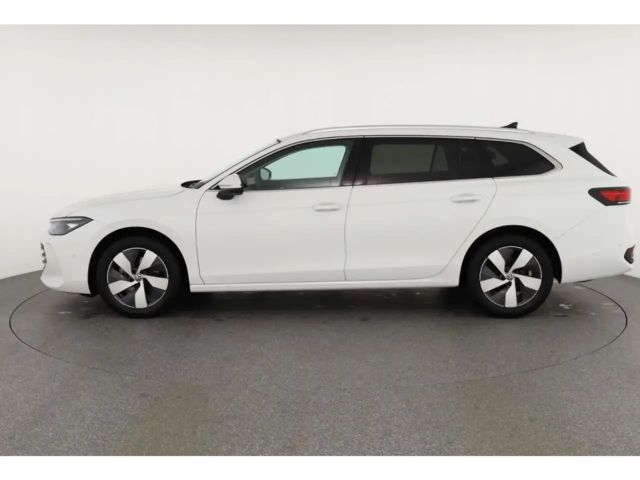 Volkswagen Passat 1.5 eTSI Business DSG