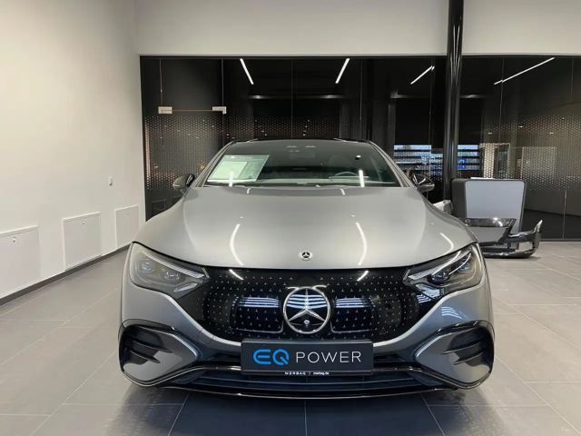 Mercedes-Benz EQE 350 AMG Line Sedan
