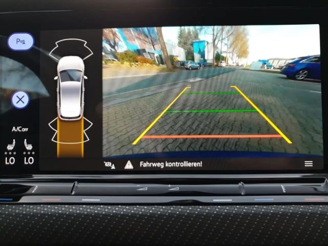 Volkswagen Golf R PERFORMANCE LM19 MATRIX DCC KAMERA