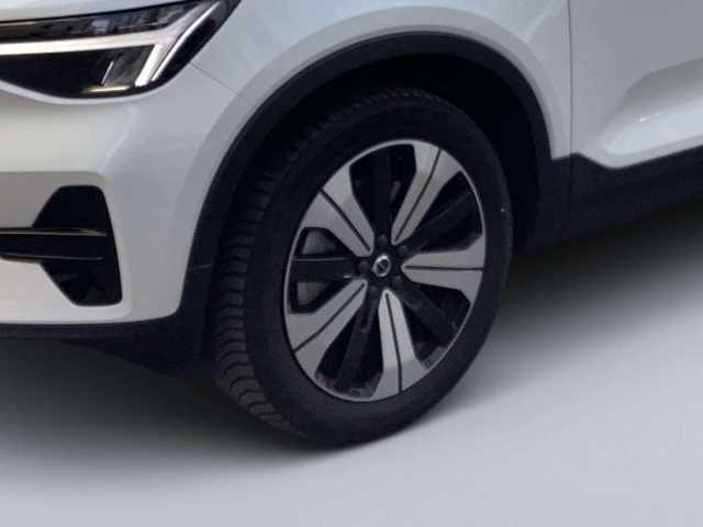 Volvo XC40 Plus