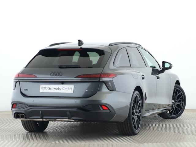 Audi A6 Avant Quattro S-Tronic