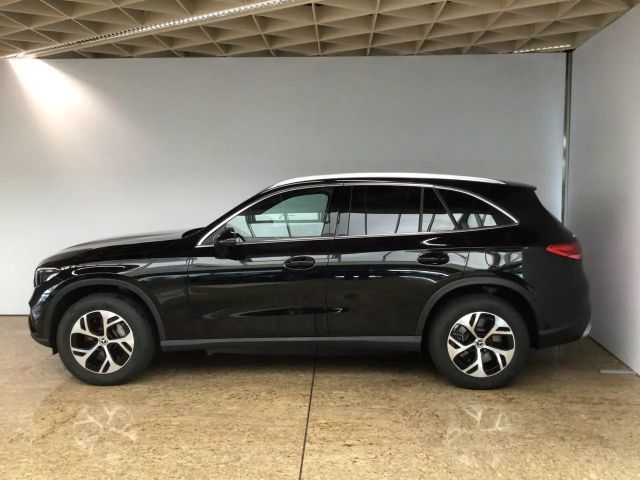 Mercedes-Benz GLC 300 4MATIC AVANTGARDE