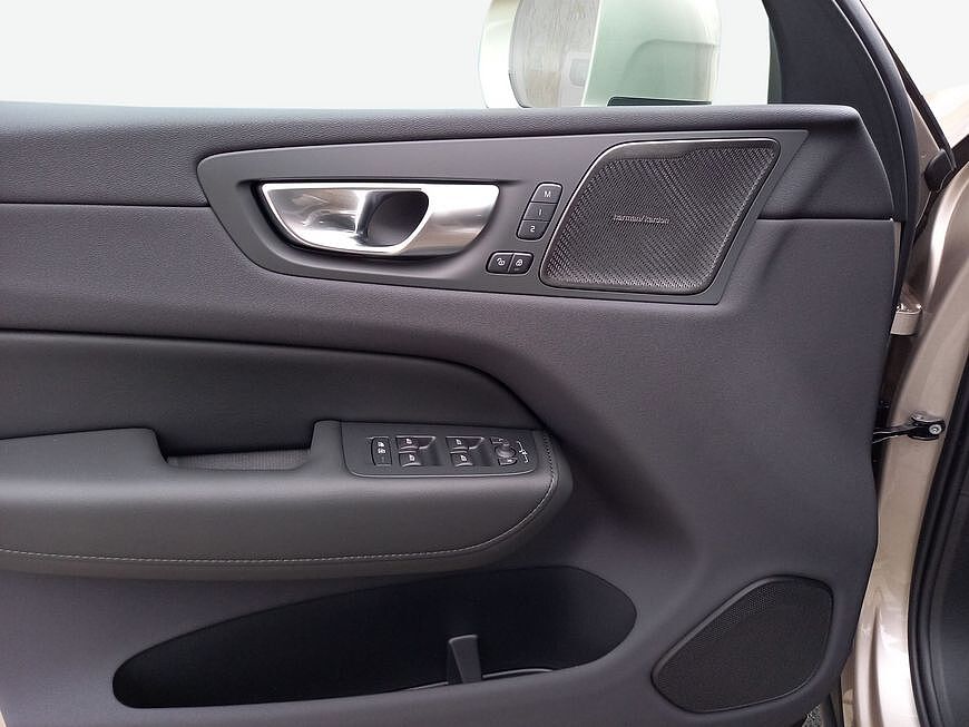 Volvo XC60 AWD Recharge T6