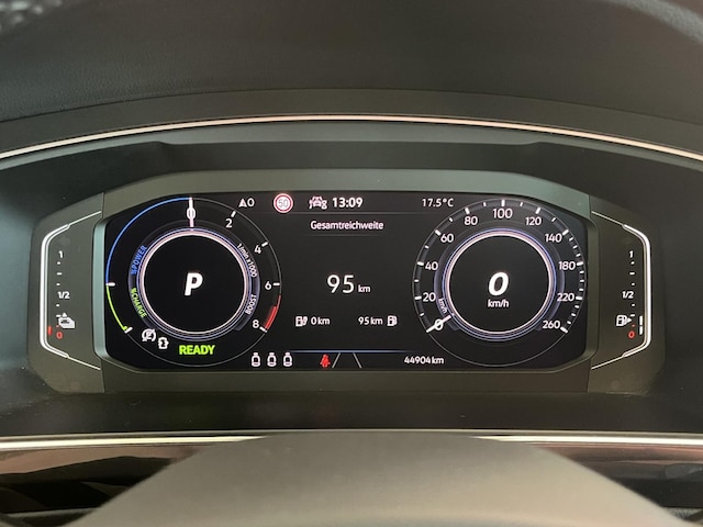 Volkswagen Tiguan Tiguan 1.4   R-L  P 110TSI D6F