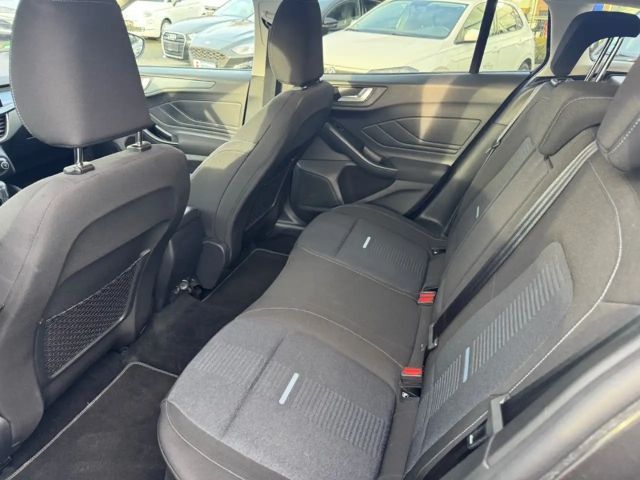 Ford Focus Active Wagon