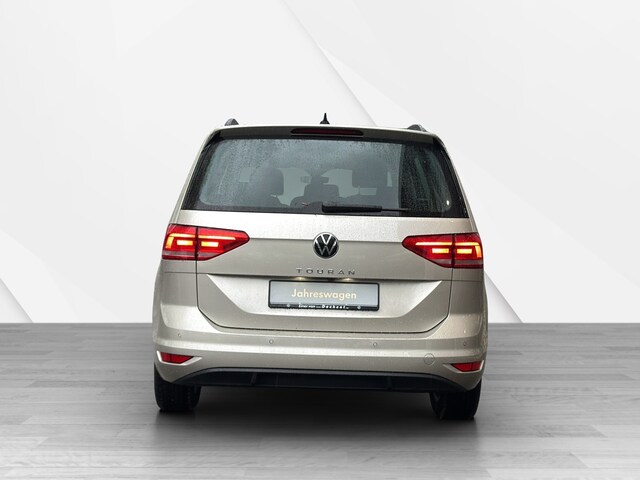 Volkswagen Touran 1.5 TSI DSG