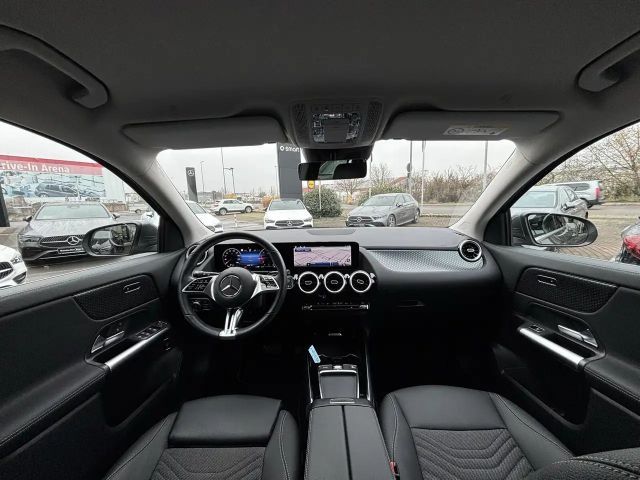 Mercedes-Benz GLA 220 4MATIC GLA 220 d