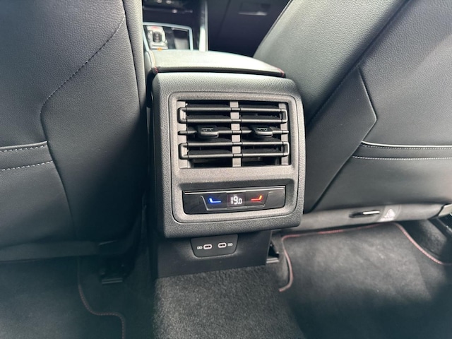 Volkswagen Golf Business GTI