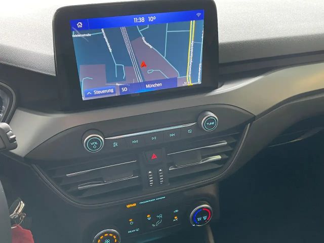 Ford Focus Cool & Connect Wagon