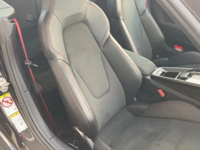 Porsche 911 Cabrio Carrera GTS