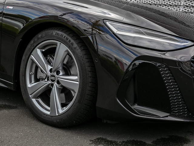 Audi A6 Avant Quattro S-Tronic