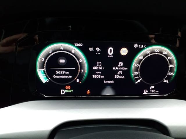 Volkswagen Golf 1.5 eTSI DSG Golf VIII Life