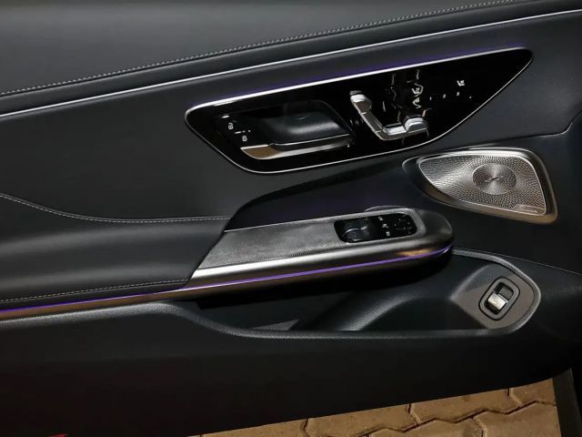 Mercedes-Benz CLE 300 4MATIC AMG Line Coupé