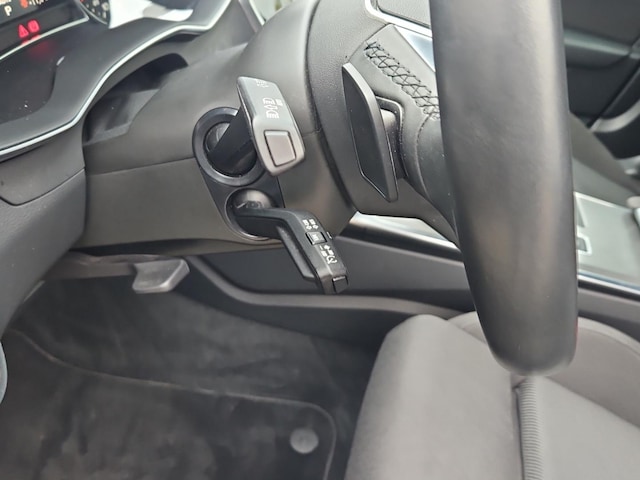 Audi A6 40 TDI Avant S-Tronic