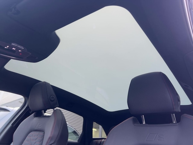 Audi A6 e-tron Avant Quattro