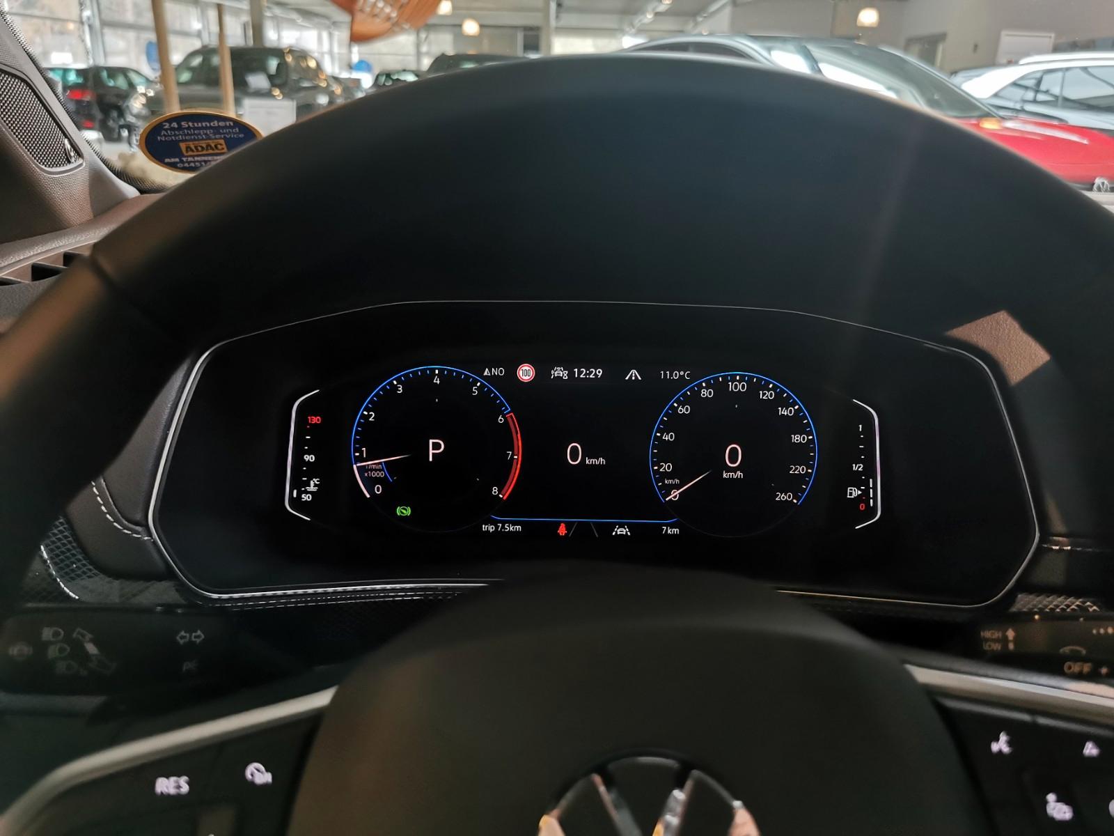 Volkswagen T-Cross 1.5 TSI DSG R-Line