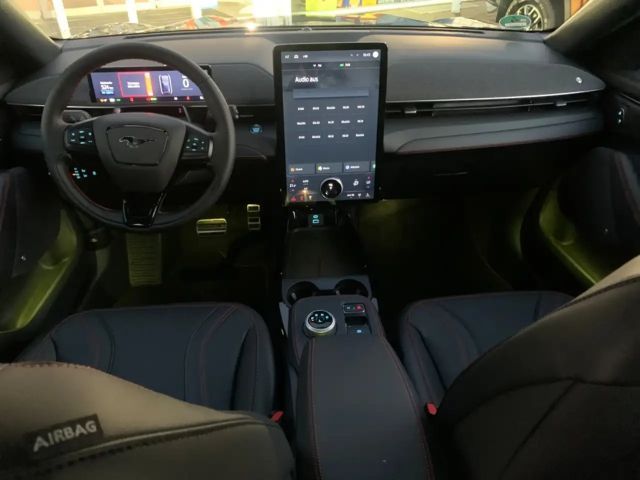 Ford Mustang Mach-E Premium