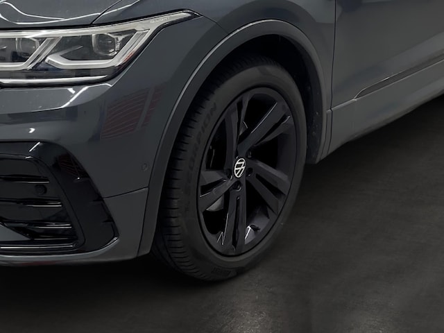 Volkswagen Tiguan IQ.Drive R-Line Style