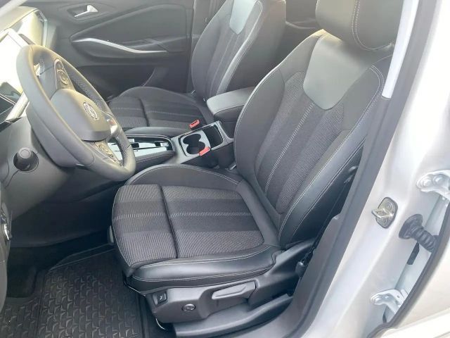 Opel Grandland X AT8*ACC*SHZ*WSS-HZ*CARPLAY*KAMERA*