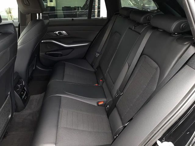 BMW 330 330e Sport Line Touring