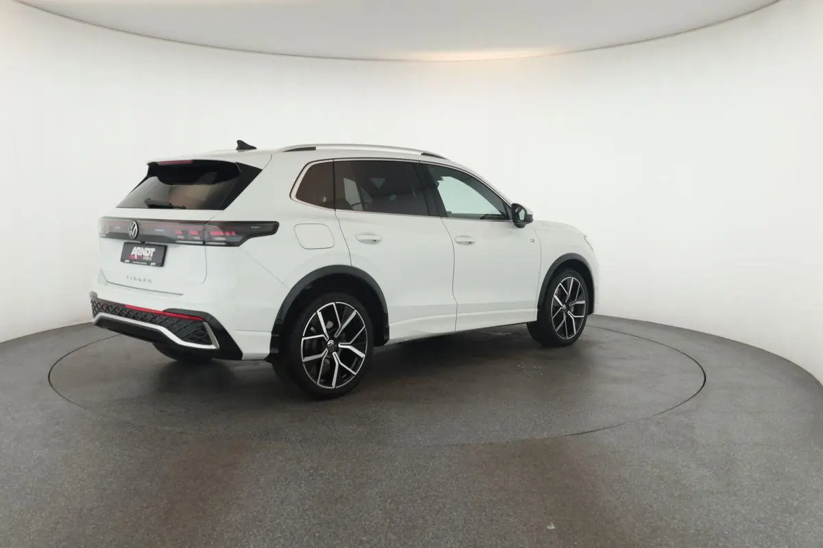 Volkswagen Tiguan 2.0 TDI DSG R-Line