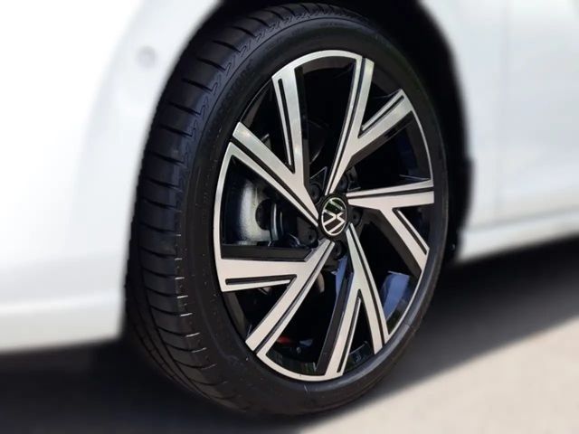 Volkswagen Golf 2.0 TDI DSG Golf VIII Style