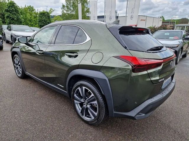 Lexus UX 250h Style Edition