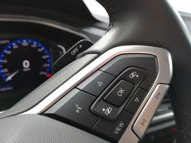 Volkswagen T-Roc 1.5 TSI DSG Style