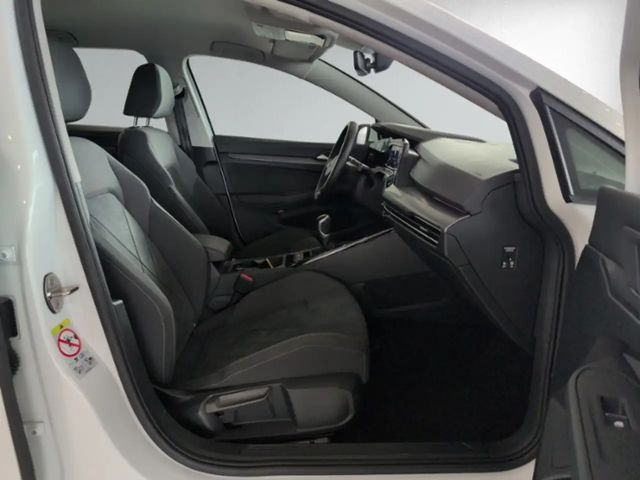 Volkswagen Golf 1.5 TSI Golf VIII Style