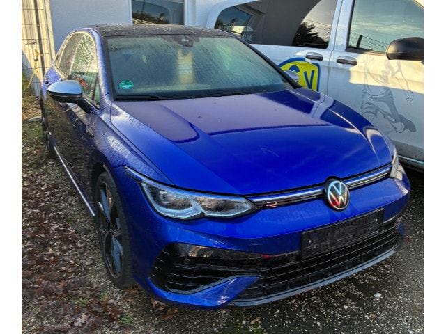 Volkswagen Golf 2.0 TSI DSG Golf VIII IQ.Drive