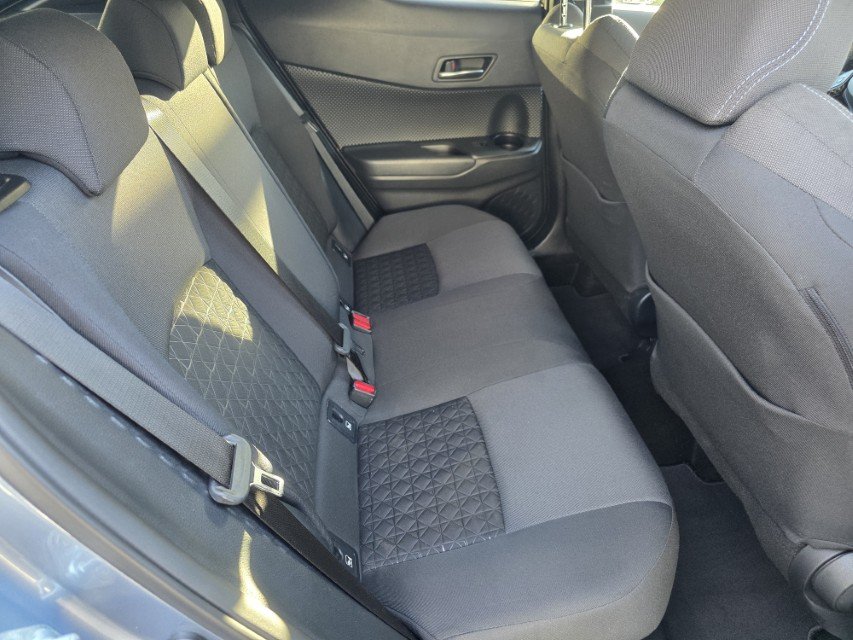 Toyota C-HR 5-deurs Plus