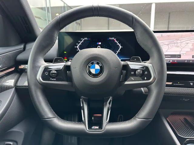 BMW 520 520d M-Sport Touring xDrive