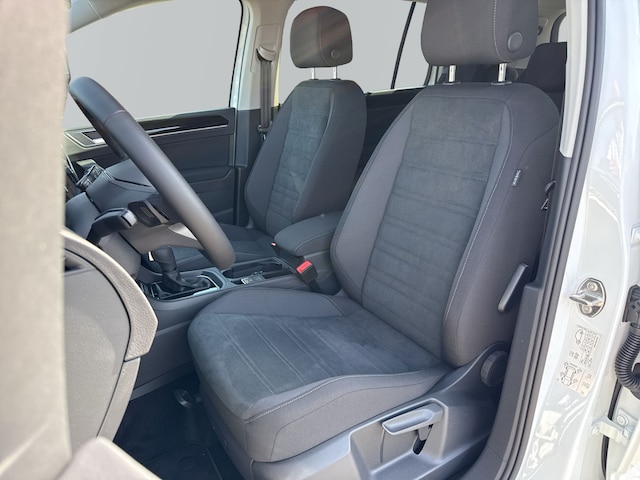 Volkswagen Touran 1.5 TSI Highline R-Line