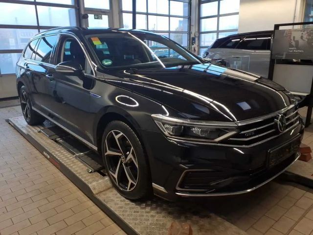 Volkswagen Passat GTE Variant