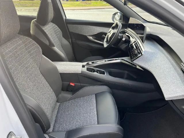 Peugeot 5008 Allure Pack Hybrid