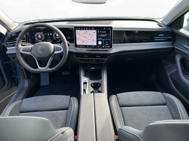 Volkswagen Passat Business IQ.Drive